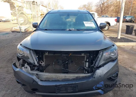 2019 Nissan Pathfinder Sv z USA, uszkodzony, nr VIN 5N1DR2MM9KC587862